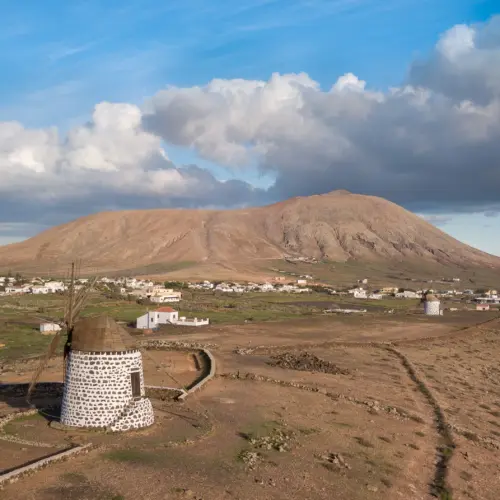 iStock-1082989662molinos villaverde_result